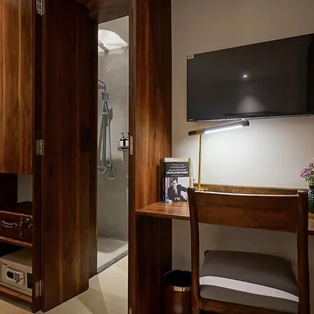 Nexus House Nguyen Binh Khiem - Near Saigon Zoo & Botanical Gardens Hotel Ho Chi Minh City Exterior photo