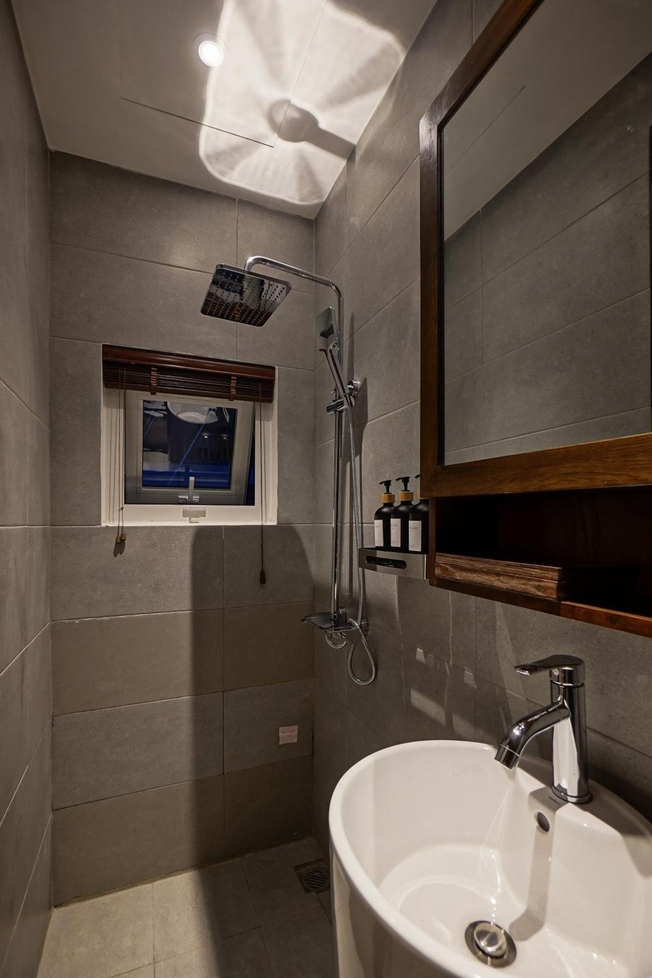 Отель Nexus House Nguyen Binh Khiem - Near Saigon Zoo & Botanical Gardens 4*