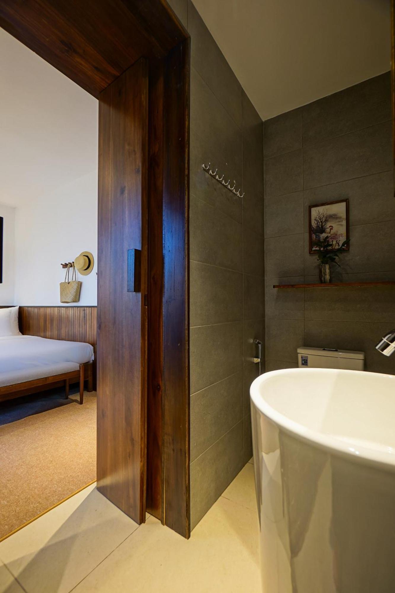 Отель Nexus House Nguyen Binh Khiem - Near Saigon Zoo & Botanical Gardens